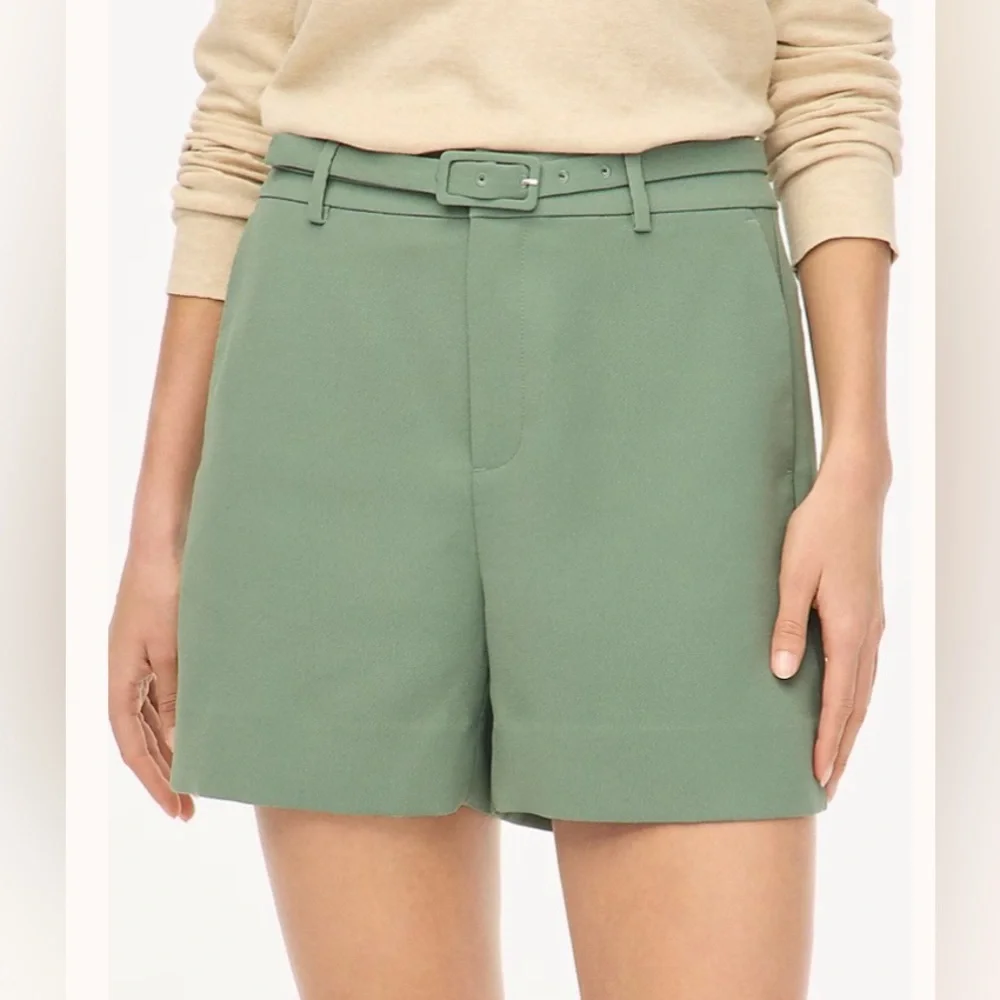 NWT J.Crew Belted Crepe Short in Topiary Size 4